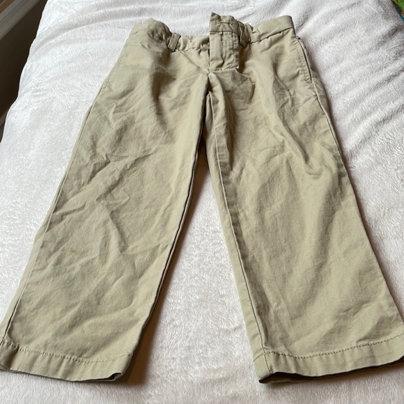 Polo khaki pant 3t excellent condition.  Very classy look - Picture 1 of 3